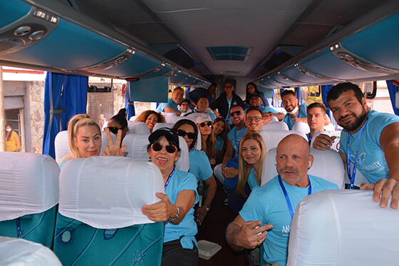 motor coach group trip